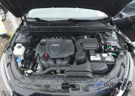 2015 Kia Optima Lx z USA, uszkodzony, nr VIN 5XXGM4A72FG404009